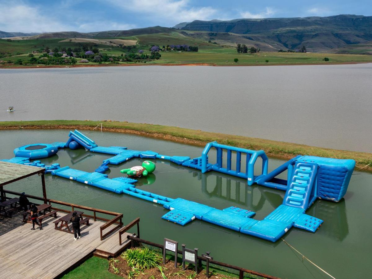 Cayley Mountain Resort Champagne Valley Экстерьер фото